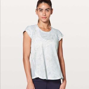 NWT just pleat it SS lululemon